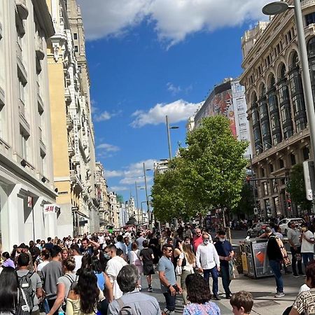 Deluxe Apartment Near Gran Via マドリード エクステリア 写真
