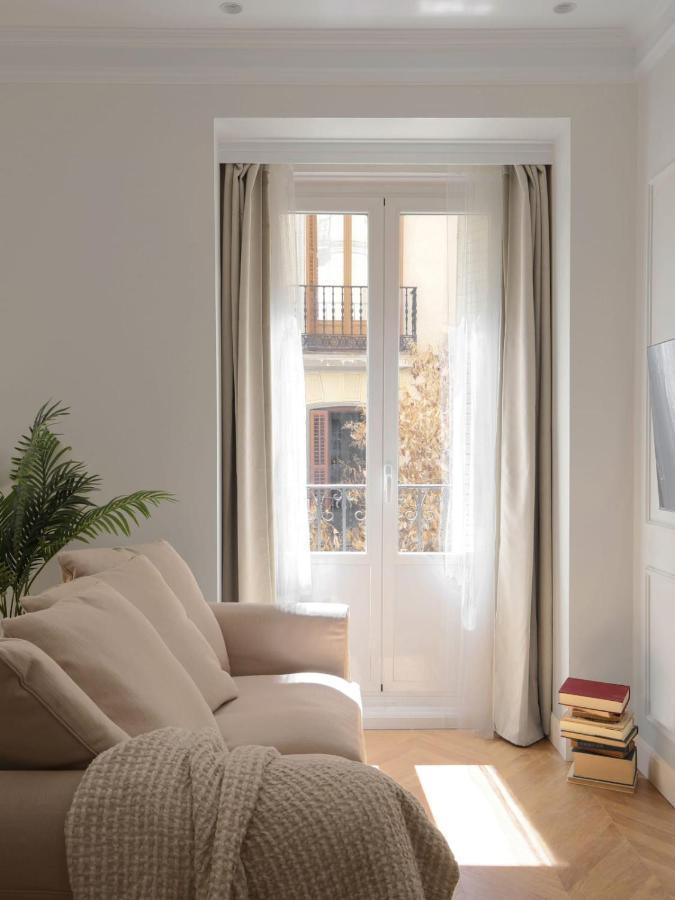 Deluxe Apartment Near Gran Via マドリード エクステリア 写真