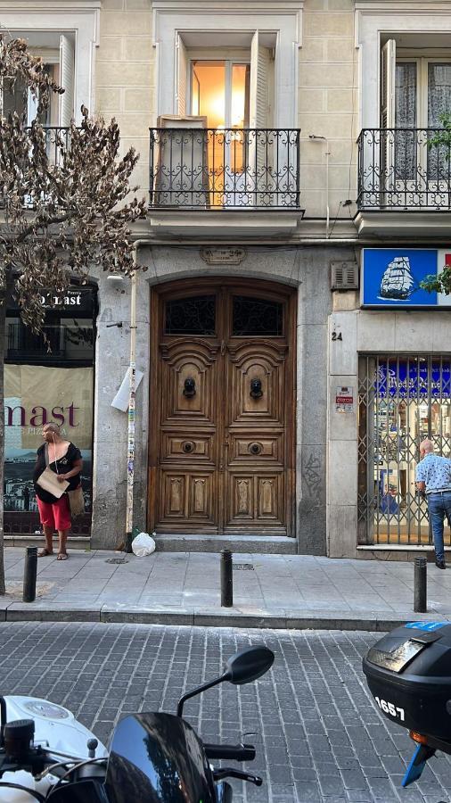 Deluxe Apartment Near Gran Via マドリード エクステリア 写真
